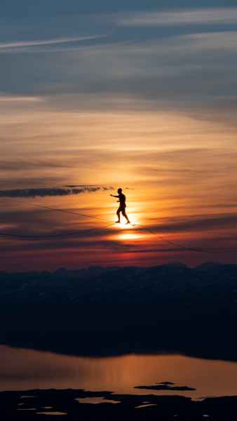 Lapporten (SE) highline 1,2 km world record on skydiamond 2021