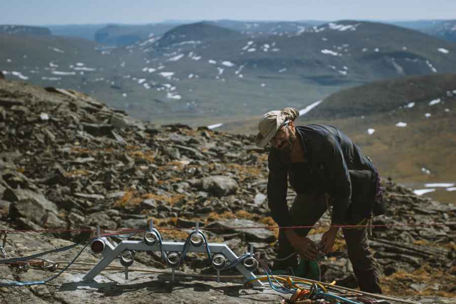 Lapporten (SE) highline 1,2 km world record on skydiamond 2021
